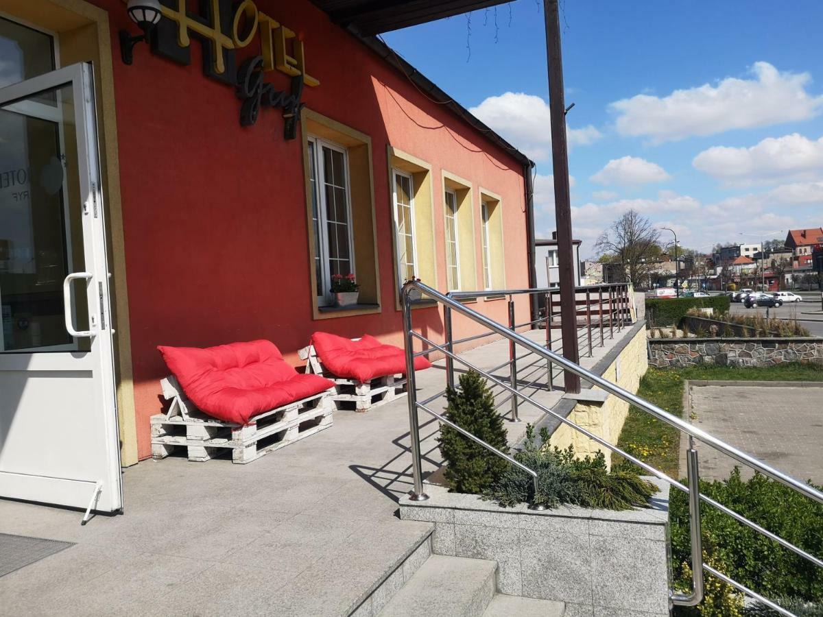 Hotel Gryf Koscierzyna Esterno foto
